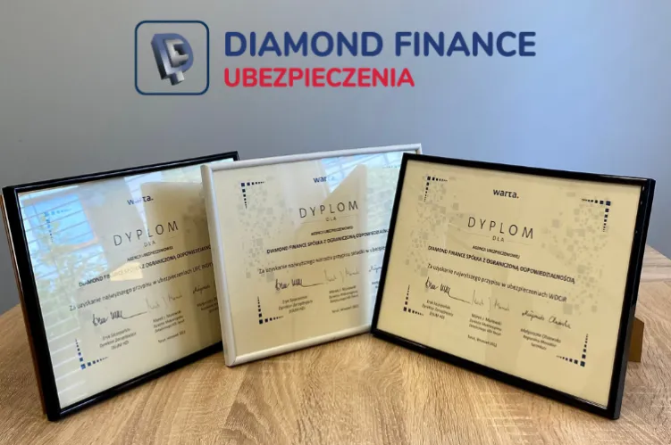 dyplomy diamond finance