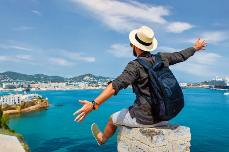 Ubezpieczenie turystyczne 2026 – co powinno obejmować